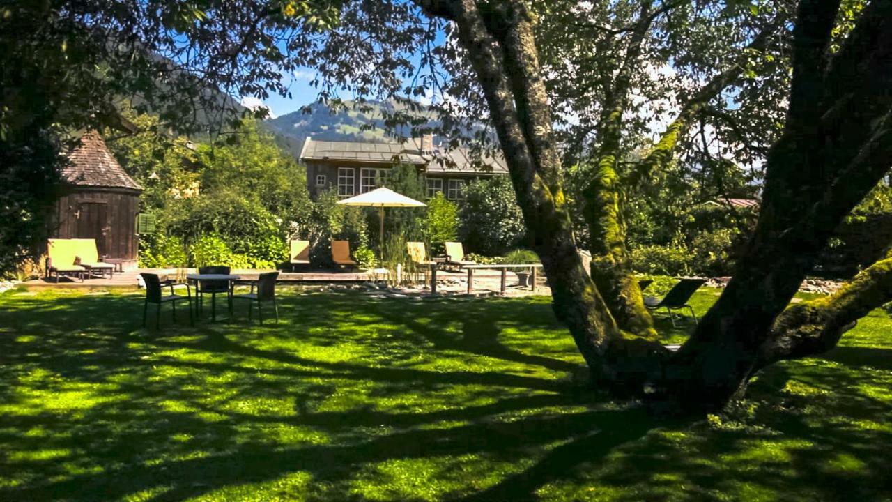 Hotel Tiefenbrunner Kitzbuhel Exterior photo